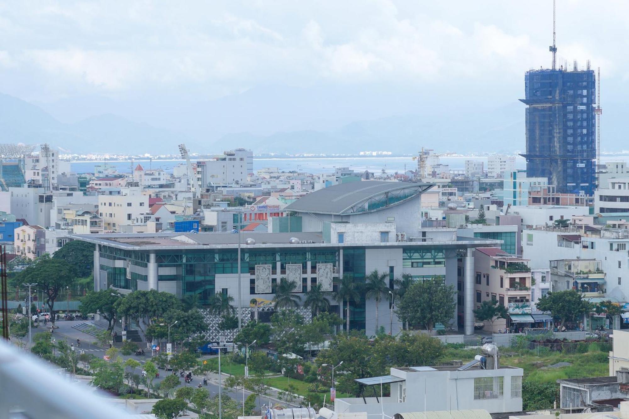 Centre Hotel Da Nang Buitenkant foto